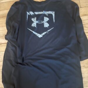 Under Armor lg men’s dry fit 3/4 sleeves
